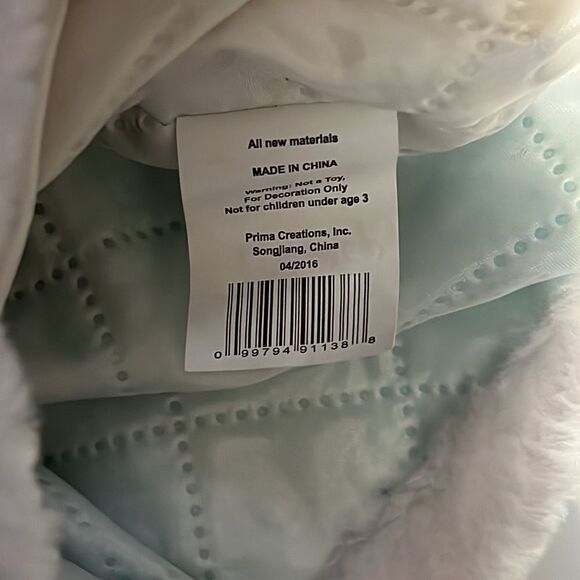 Bundle Sale 3 for $15 | Disney Finding Dory | Happy Holidays Christmas Stocking - Picture 8 of 14